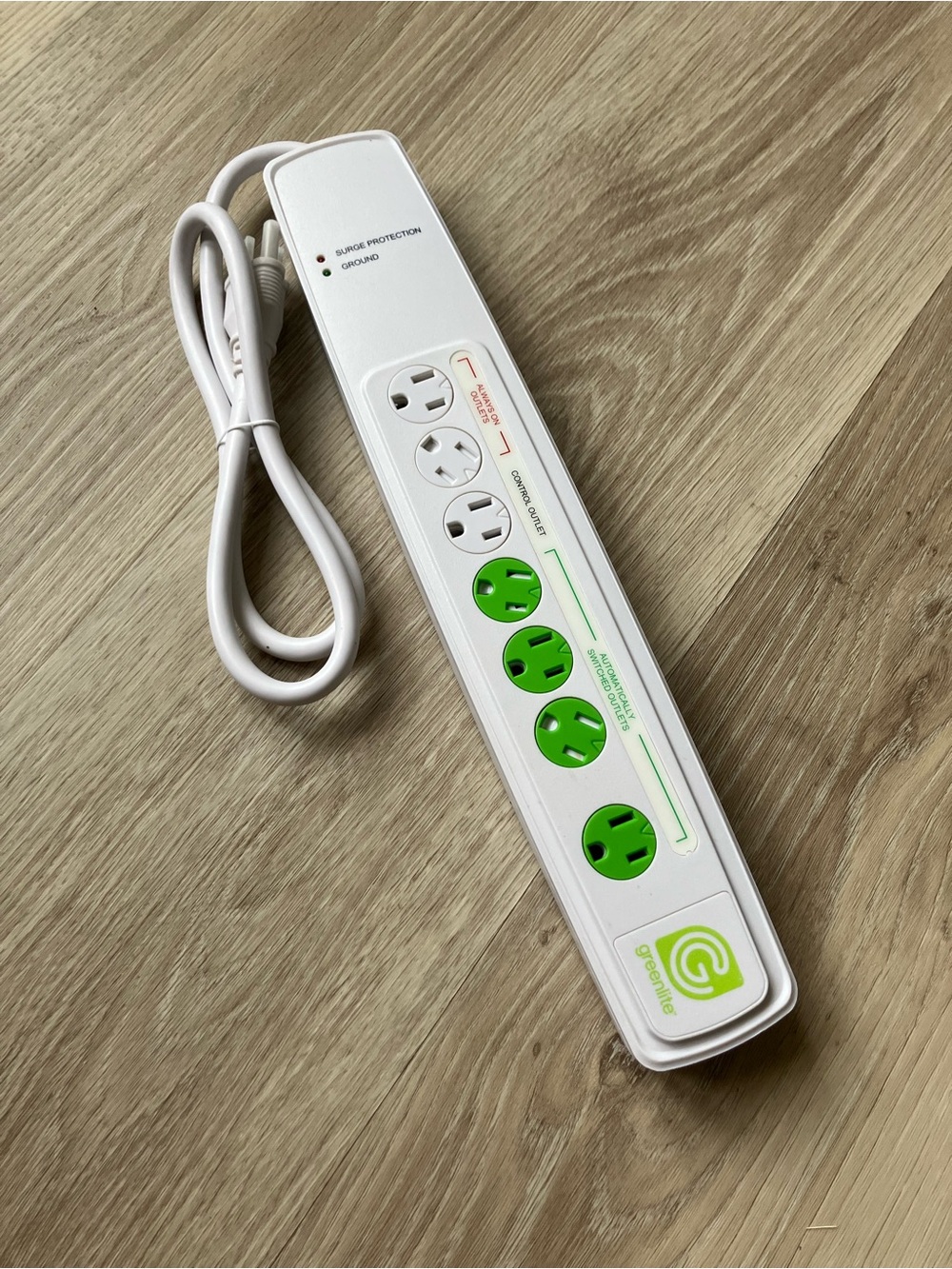 Power Strip | 7-Outlet 3-Ft. Current Sensing 1440 Joules
